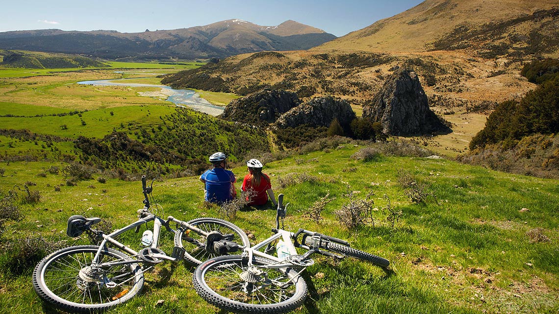 Budget Hiking Tours New Zealand Budget Hiking Tours New Zealand